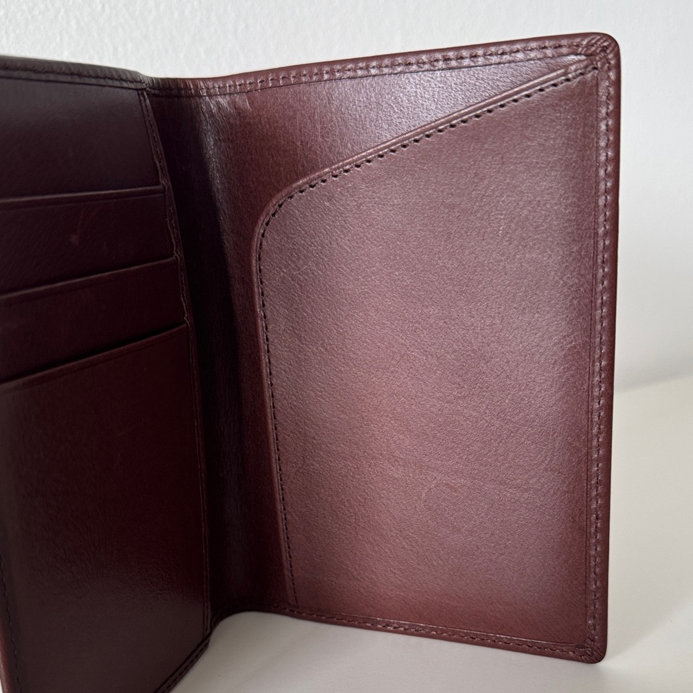 Coach Chocolate Brown Men Leather Card and Passport Holder - Picture 6 of 10